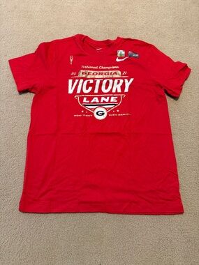 NEW Nike Georgia Bulldogs UGA Red 2021 National Champions Large T-Shirt NWT